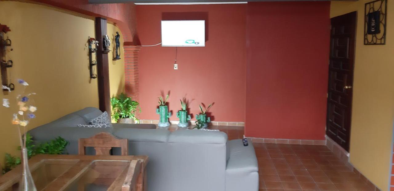 Vila Casa Bugambilias Taxco de Alarcon Exteriér fotografie